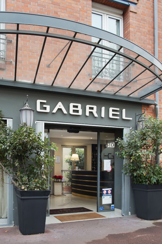 Hotel Gabriel Issy Paris 4/44