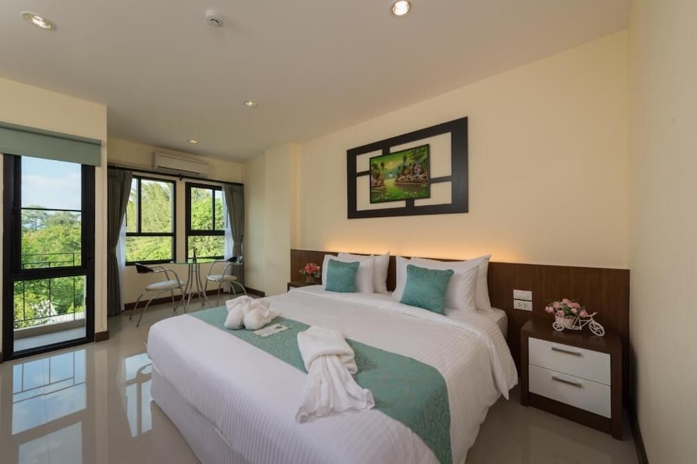 Mira Residence Resort 10/37