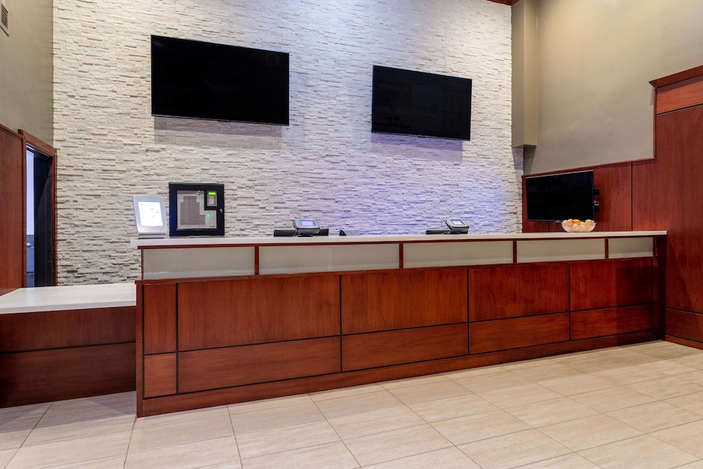 Ramada By Wyndham Northern Grand Hotel Conference Centre 5/58