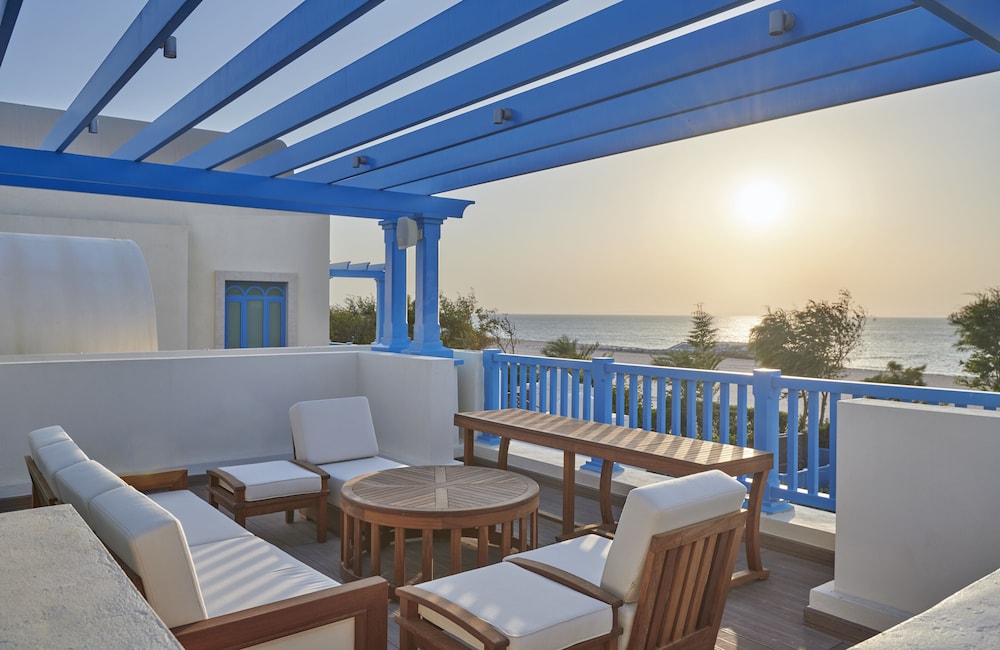 Hilton Salwa Beach Resort & Villas 50/82