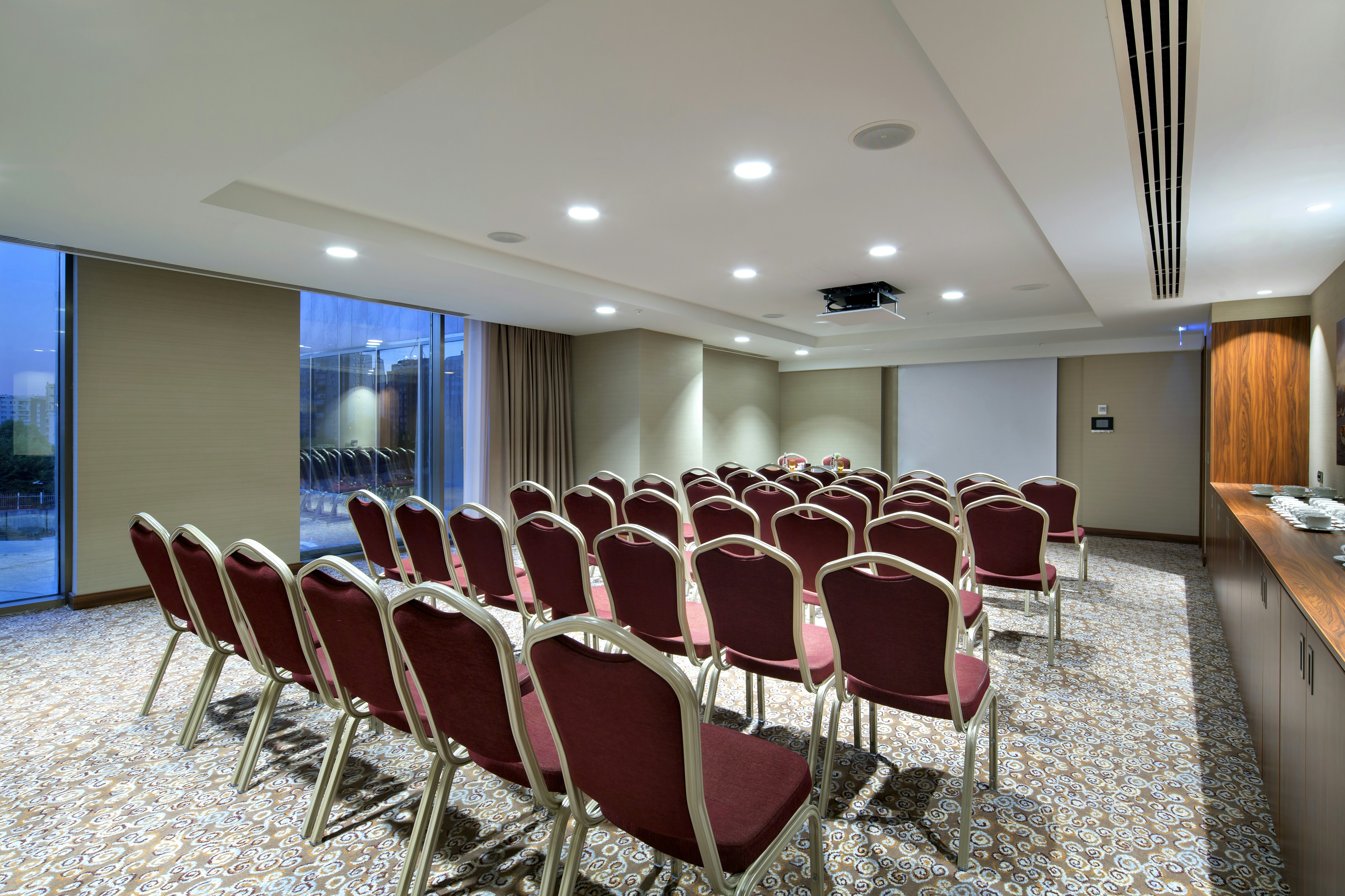 Hilton Garden Inn Istanbul Beylikduzu 50/61