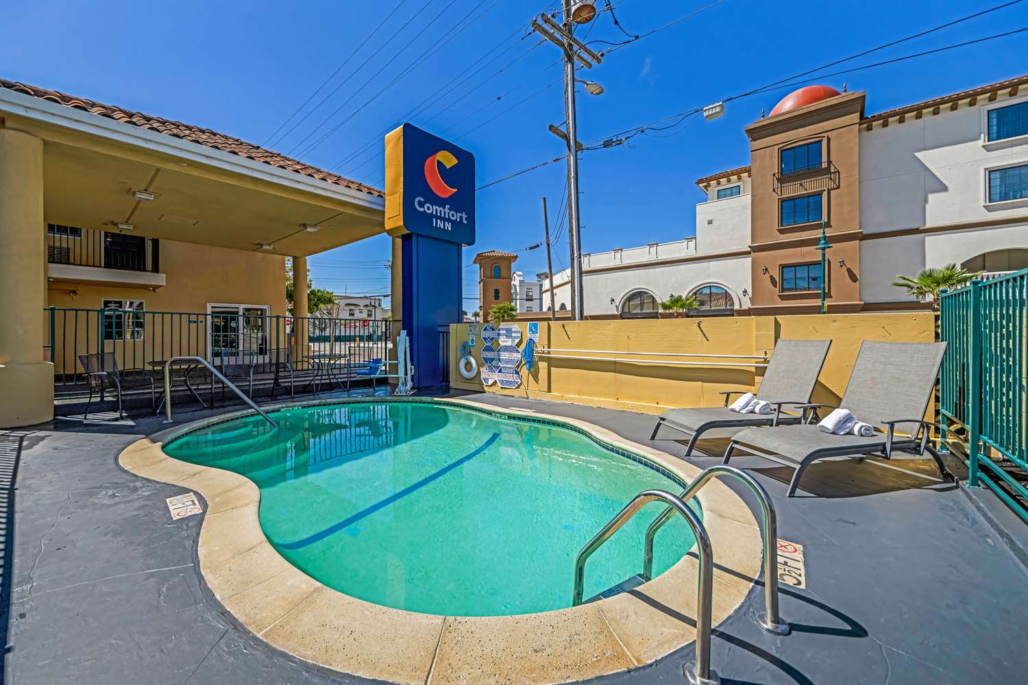 Comfort Inn Beach/Boardwalk Area 12/14