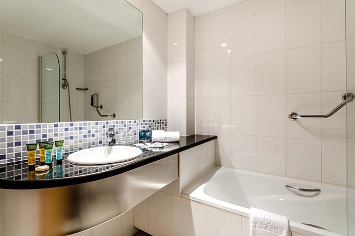 Yit Ciudad de Zaragoza Ex Express By Holiday Inn Zaragoza 24/30