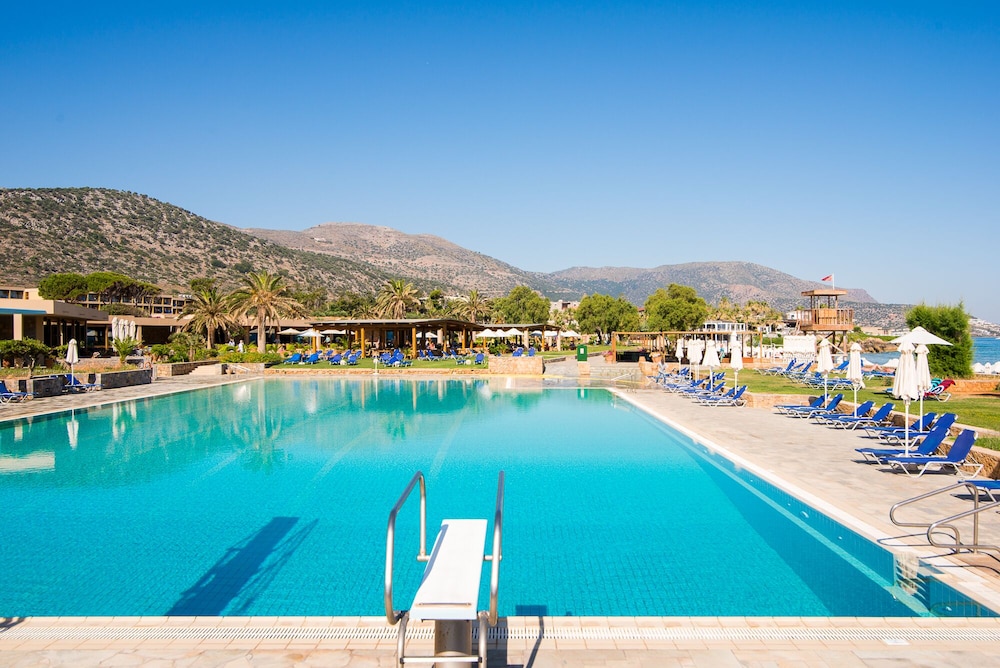 Kernos Beach Hotel and Bungalows 42/50