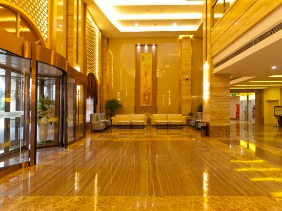 Fangte Dongxiang Hotel 2/12