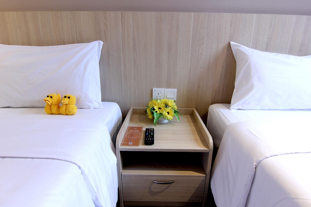 Pacific Express Hotel Chinatown 46/67