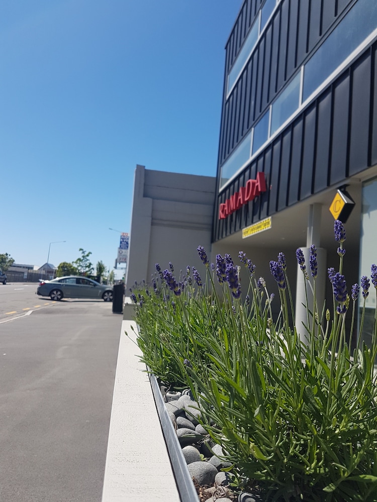 Ramada Suites by Wyndham Christchurch City 2/24