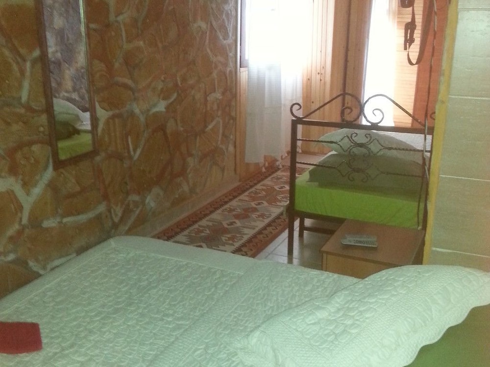 Tasev Butik 21/50