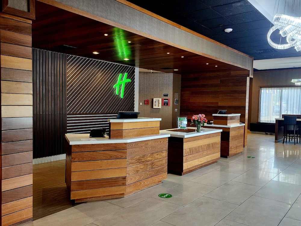 Holiday Inn Brookfield - Milwaukee 3/29