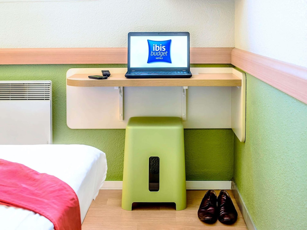Ibis Budget Valenciennes Petite Foret 29/36