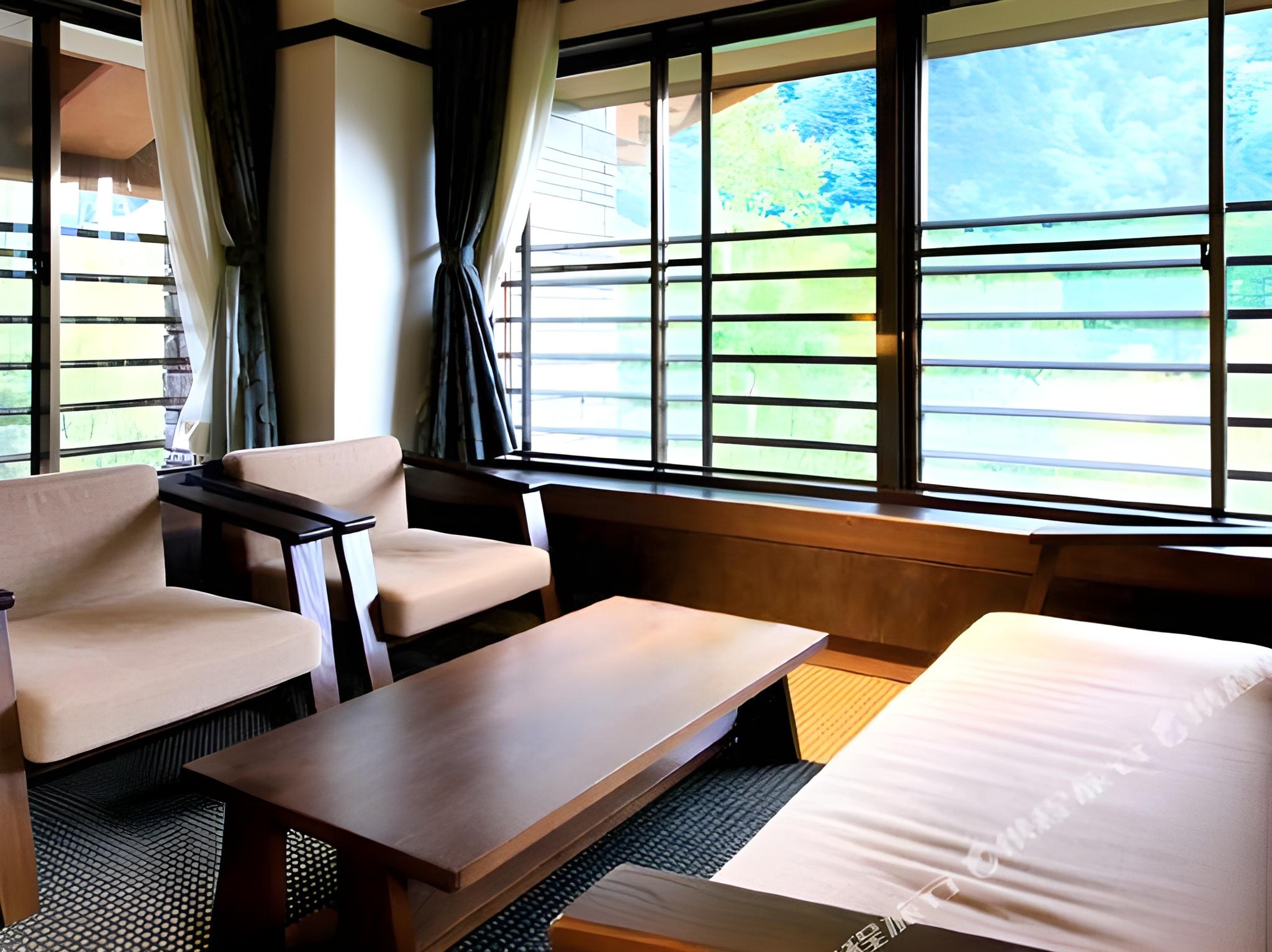 Kamikochi Alpen Hotel 34/38