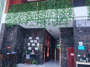 Metropolo Wuhan Sports Center Subway Station Dongfeng Avenue Hotel 2/23