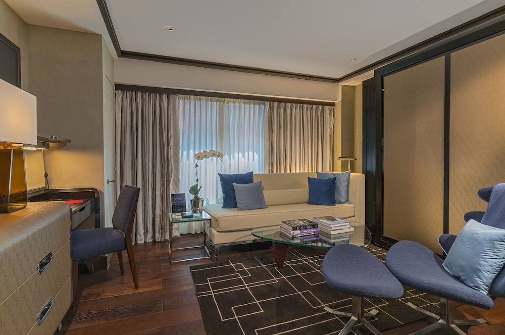 The Chatwal - The Unbound collection by Hyatt 44/64