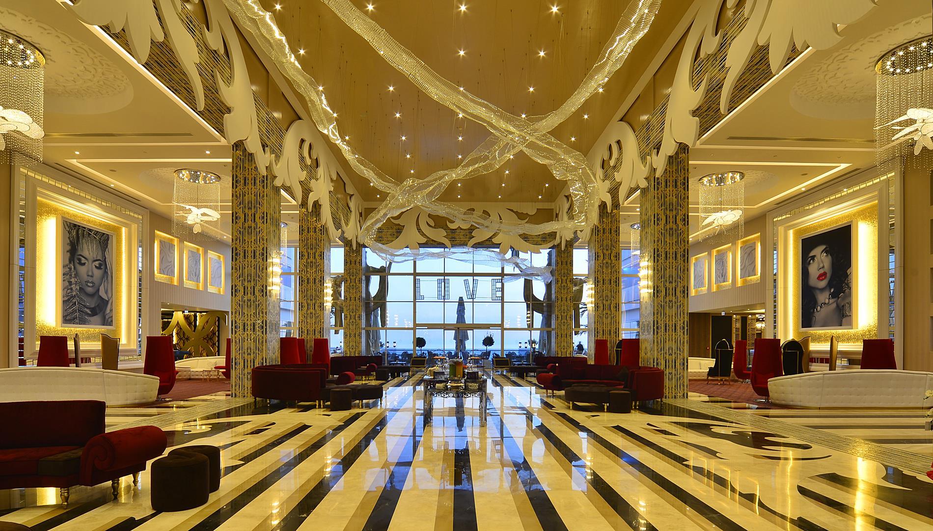 Azura Deluxe Resort Spa 27/42
