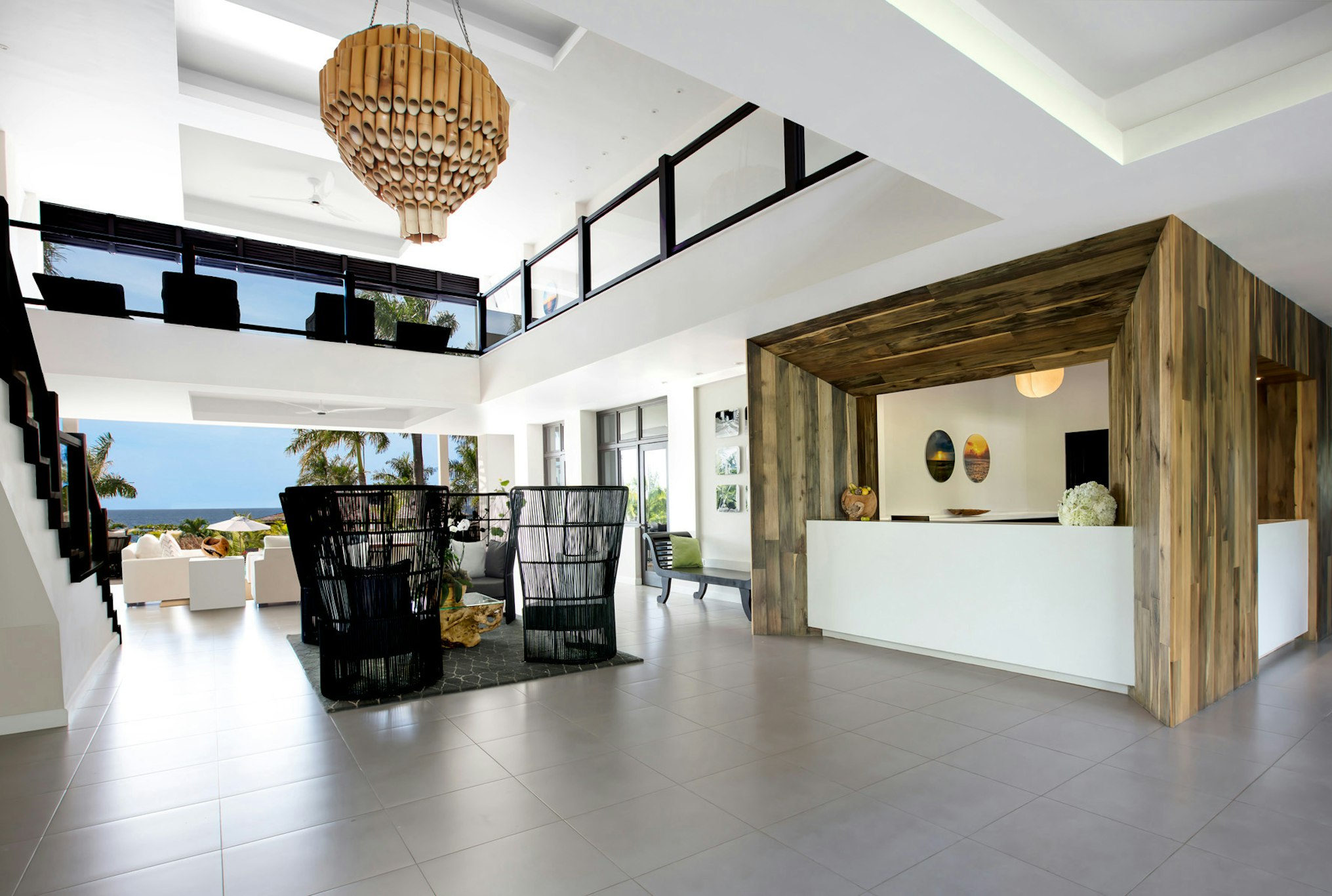 The Cliff Hotel 8/50