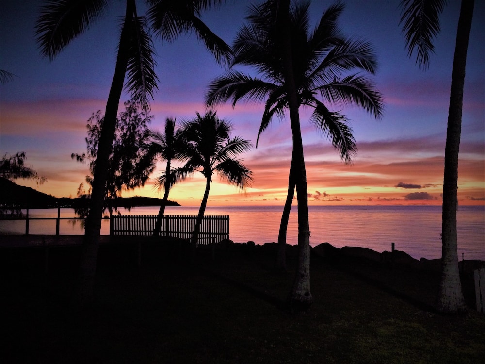 Nomads Magnetic Island - Adults only 34/50