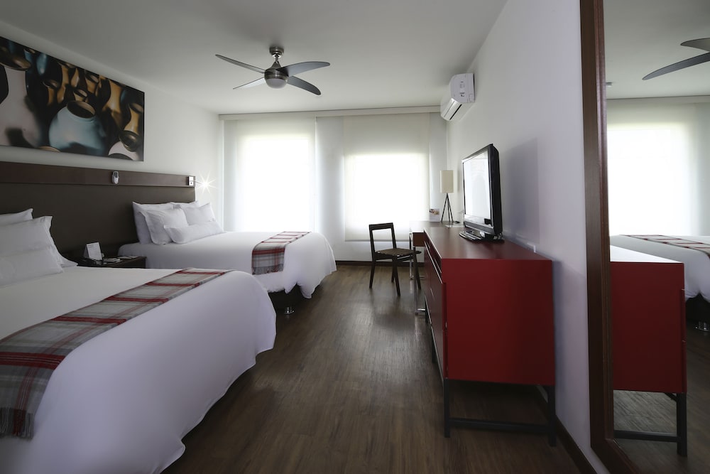 CASA ANDINA PREMIUM PIURA 26/76