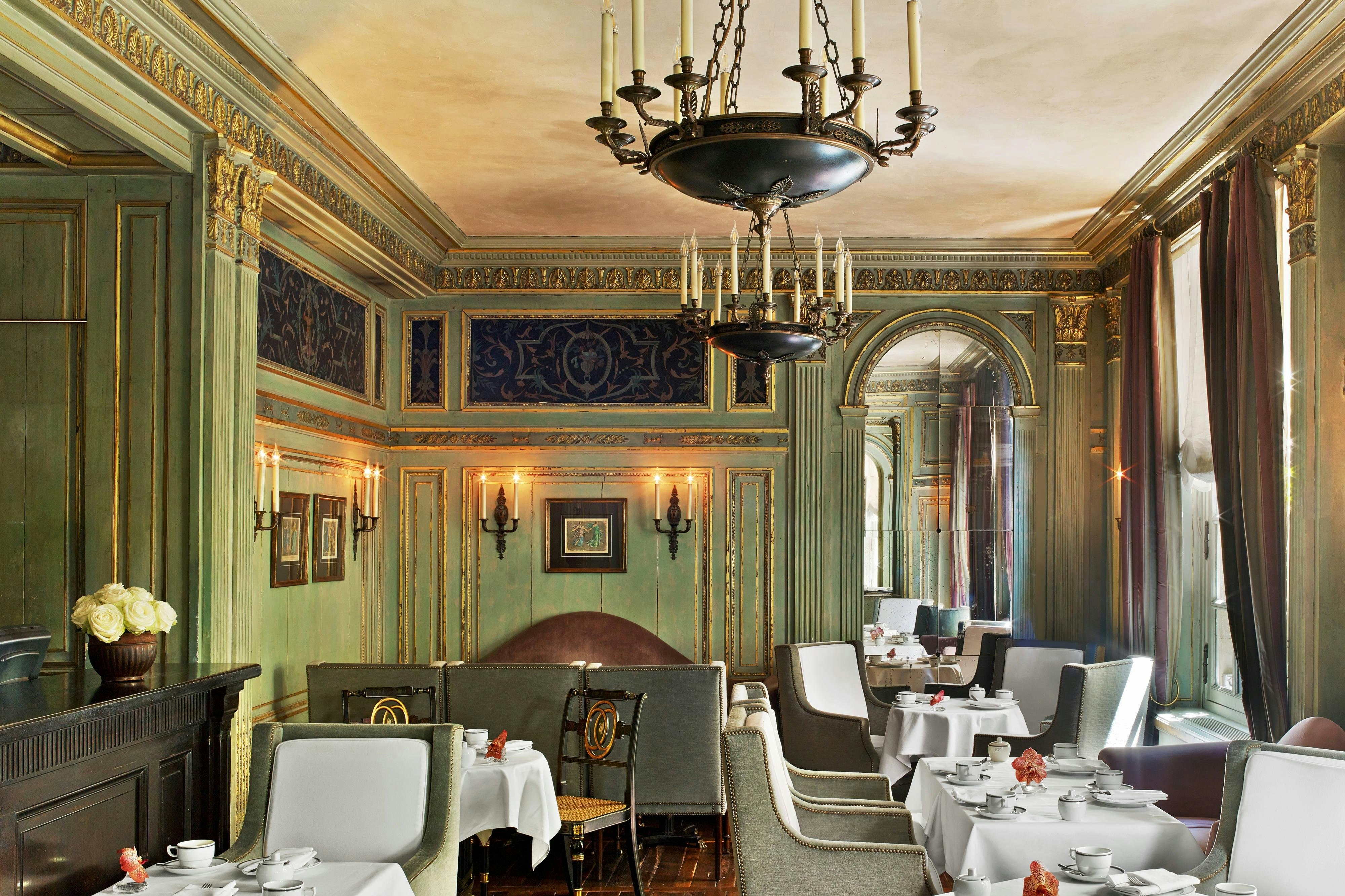 Le Dokhan's, Paris Arc de Triomphe, a Tribute Portfolio Hotel 35/37