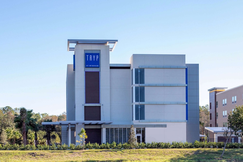 TRYP by Wyndham Orlando 5/54
