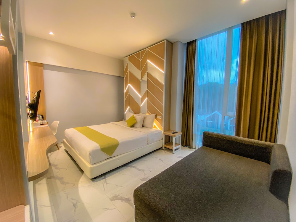 Facade Hotel by Azana 26/46