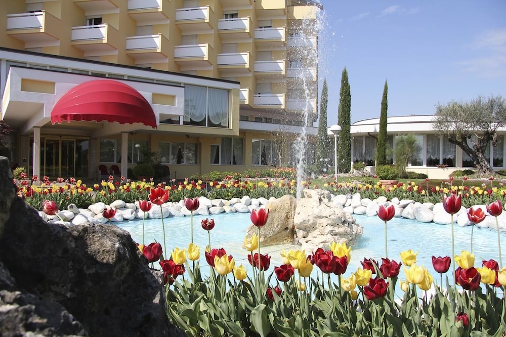 Hotel Terme Leonardo 1/42