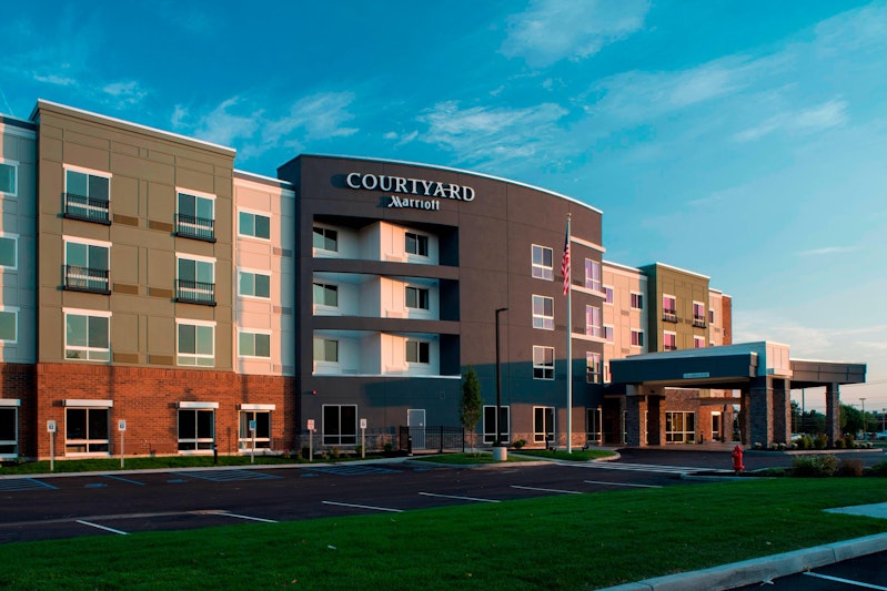 Courtyard Albany Clifton Park 6/46