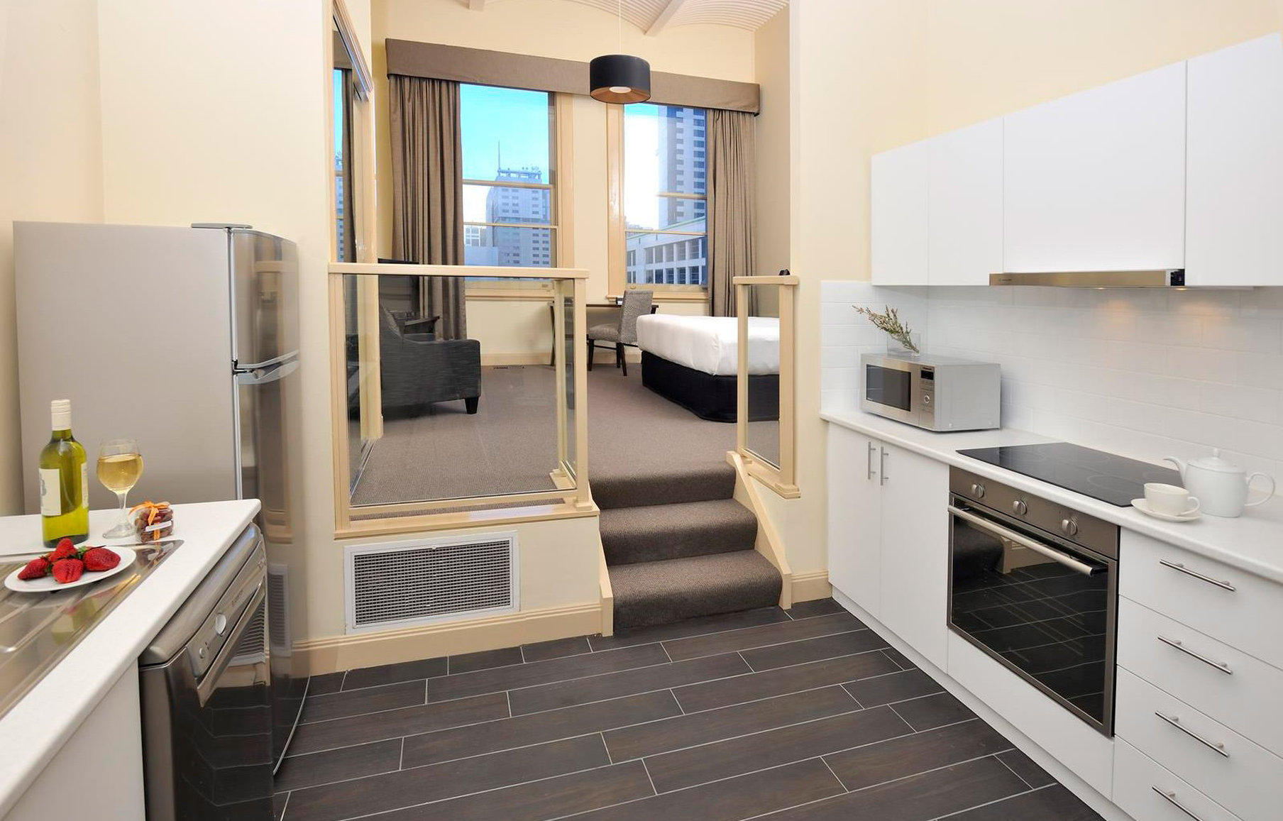 Grand Hotel Melbourne 55/55