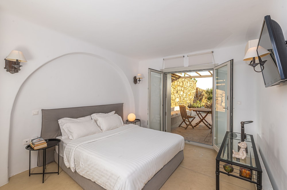 Dreamlike Villas Mykonos 11/50
