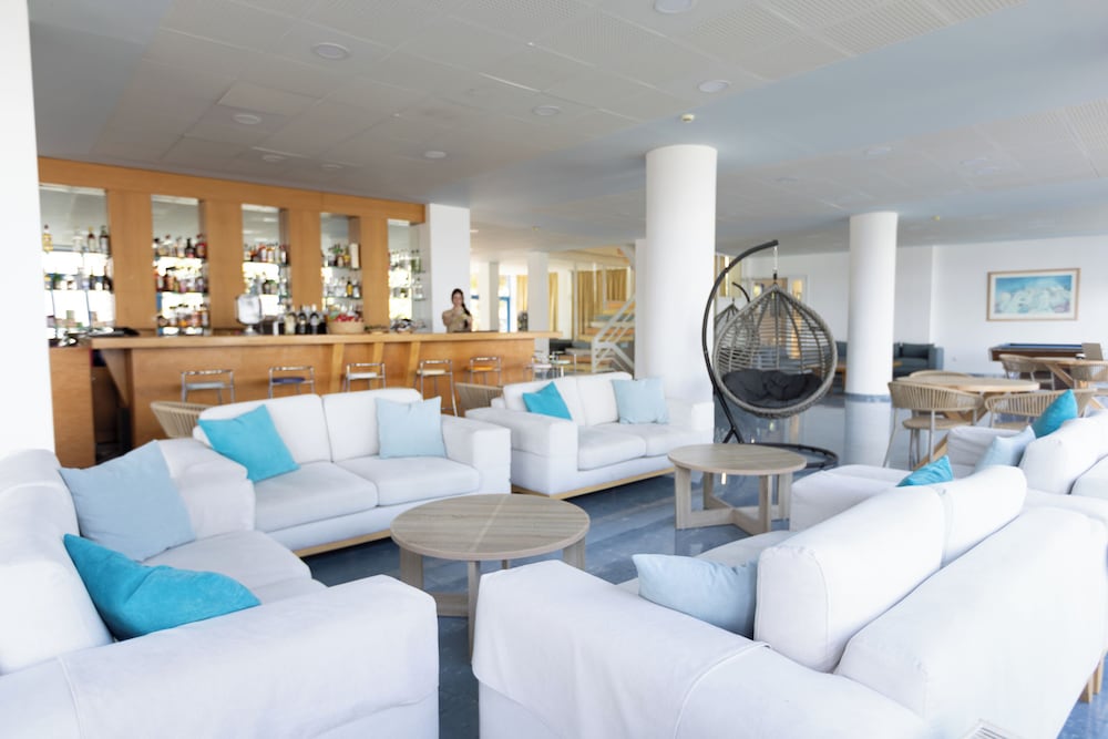 Hotel Sissy Kamena Vourla 27/50