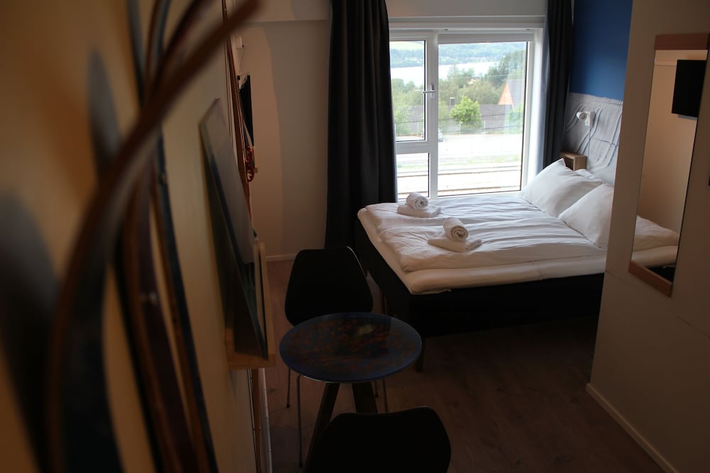 Lillehammer Station Hotel & Hostel 33/49