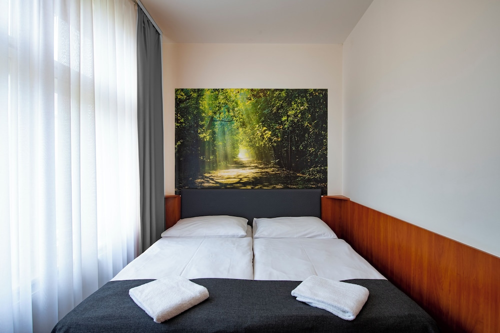 Hotel Zlata Vaha 28/65