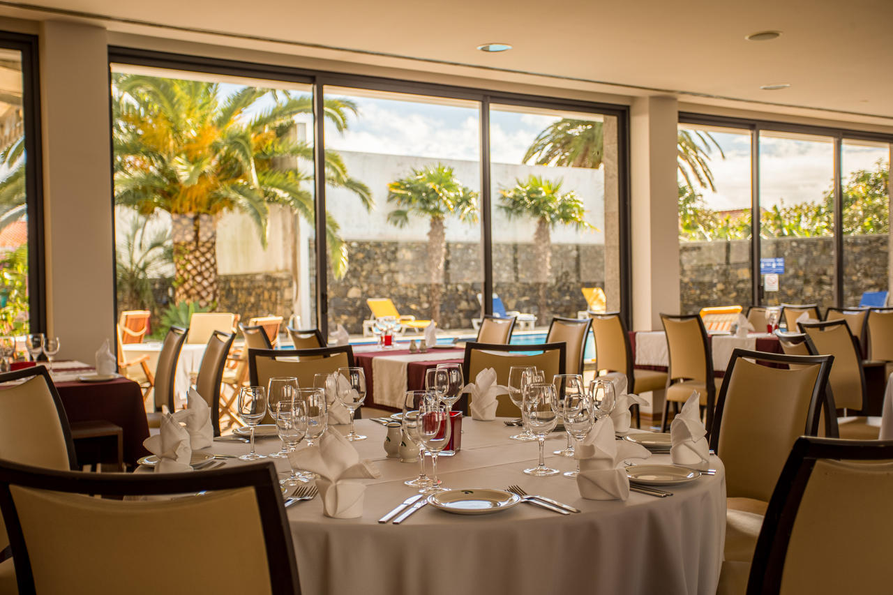 Antillia Hotel 102/127