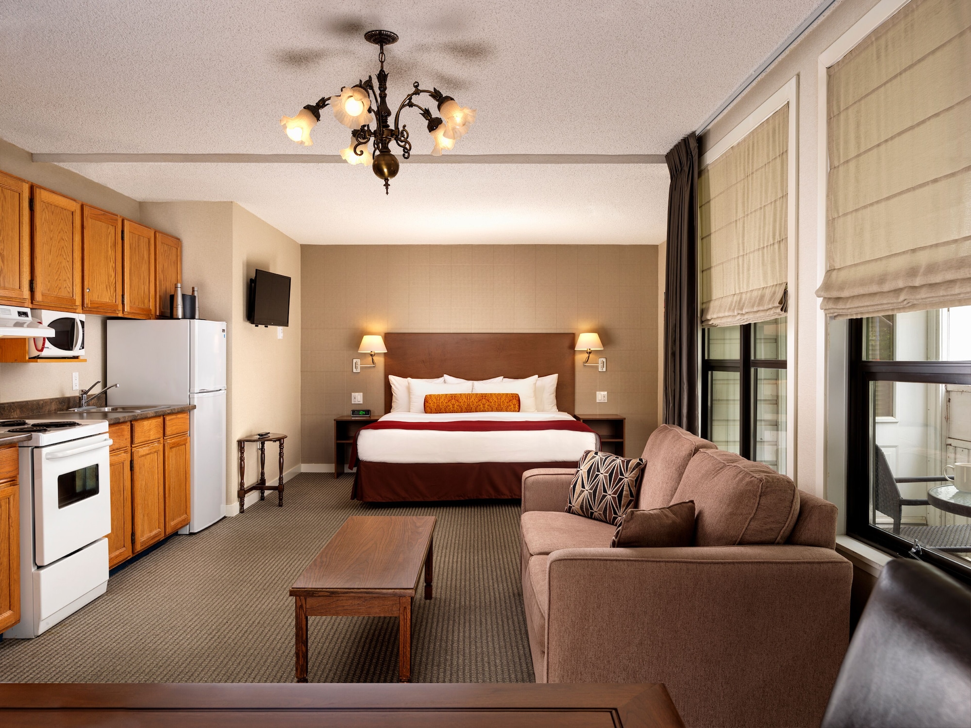 Balmoral, 2 King Beds