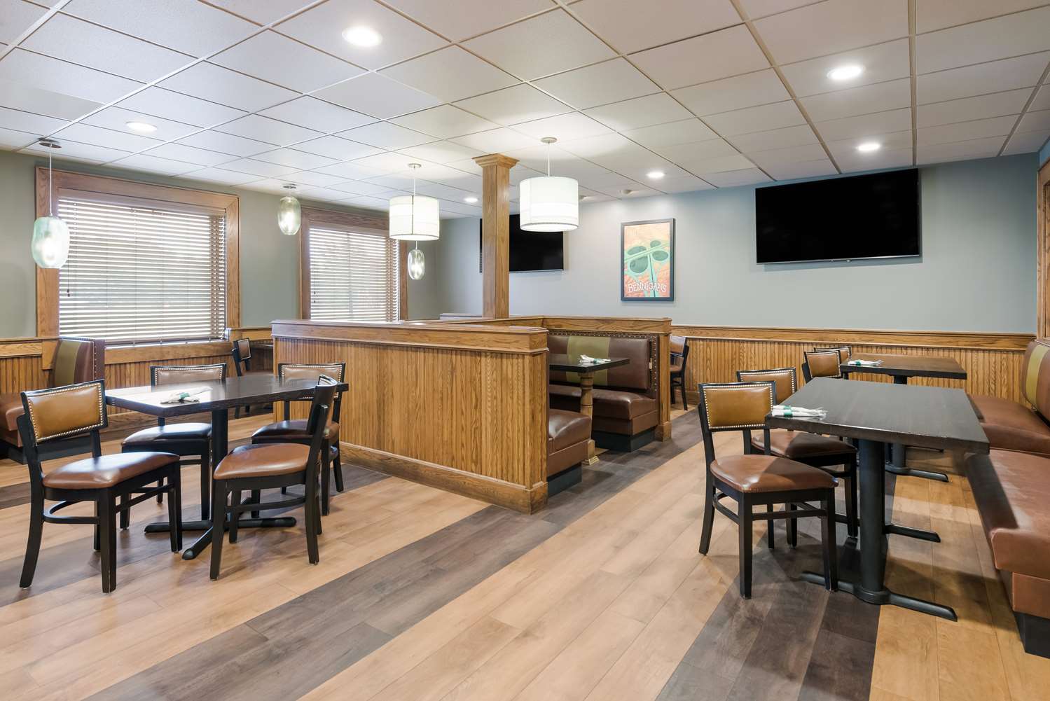 Best Western Holiday Lodge 25/42