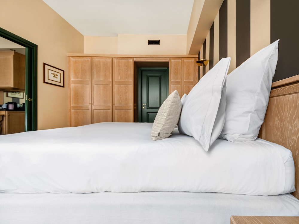 Camperio House Suites 14/54