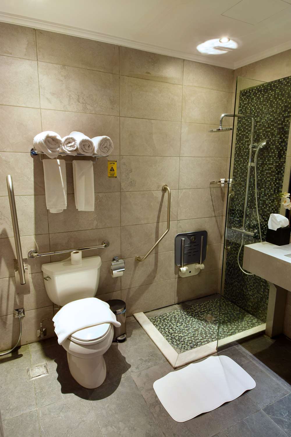 بست ويسترن بلس الفرسان(Plus Fursan Hotel) 44/44