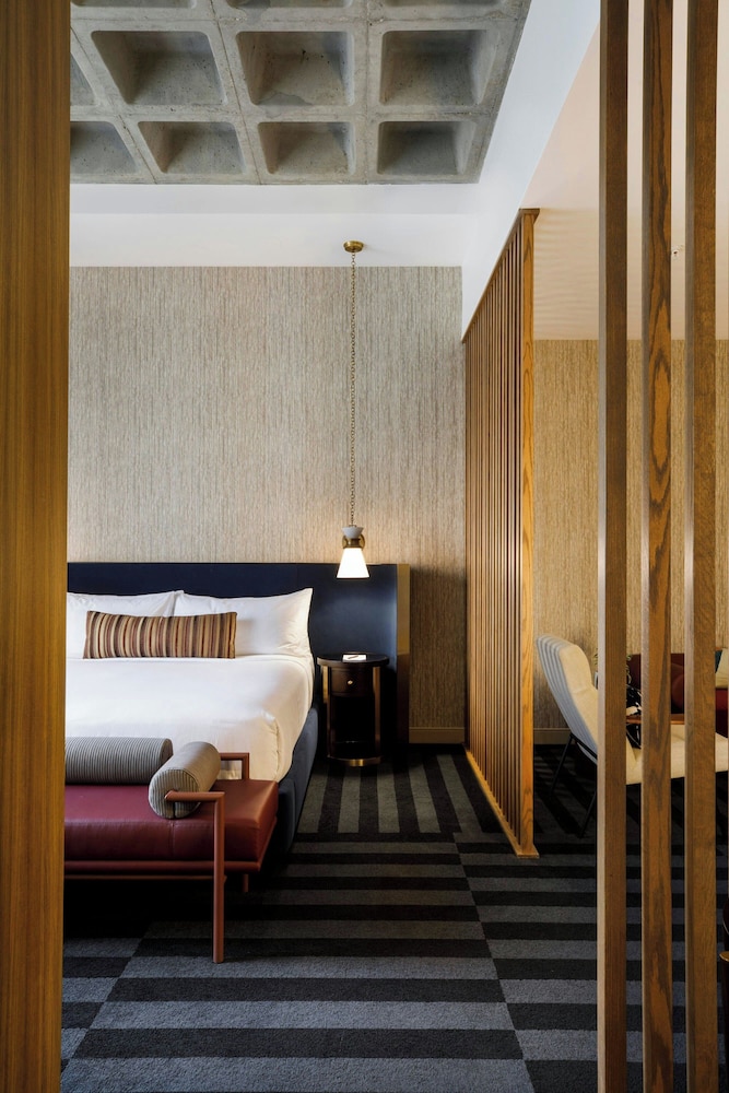 Hotel Indy, Indianapolis, a Tribute Portfolio Hotel 15/50