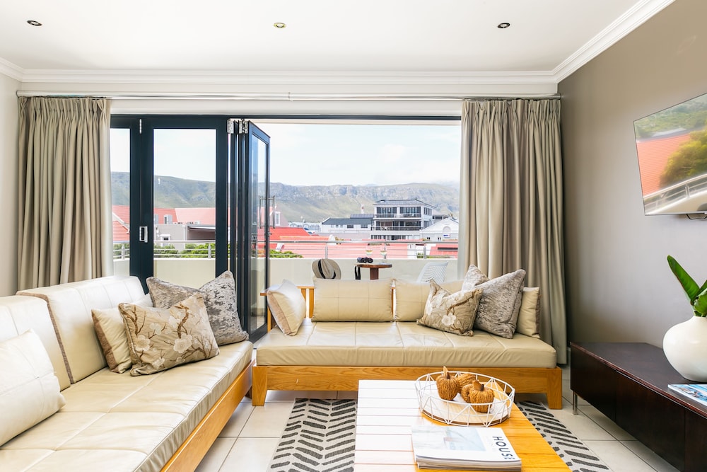 Harbour Square Hermanus Apartments 32/50