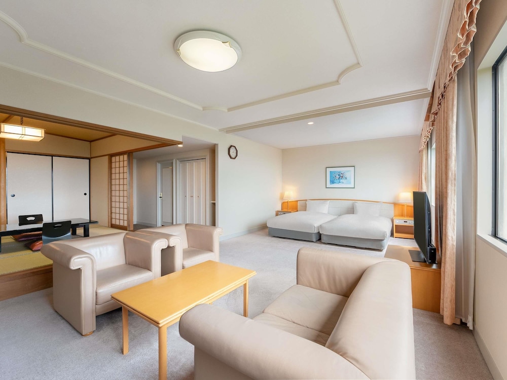 Mercure Toyama Tonami Resort & Spa 28/49
