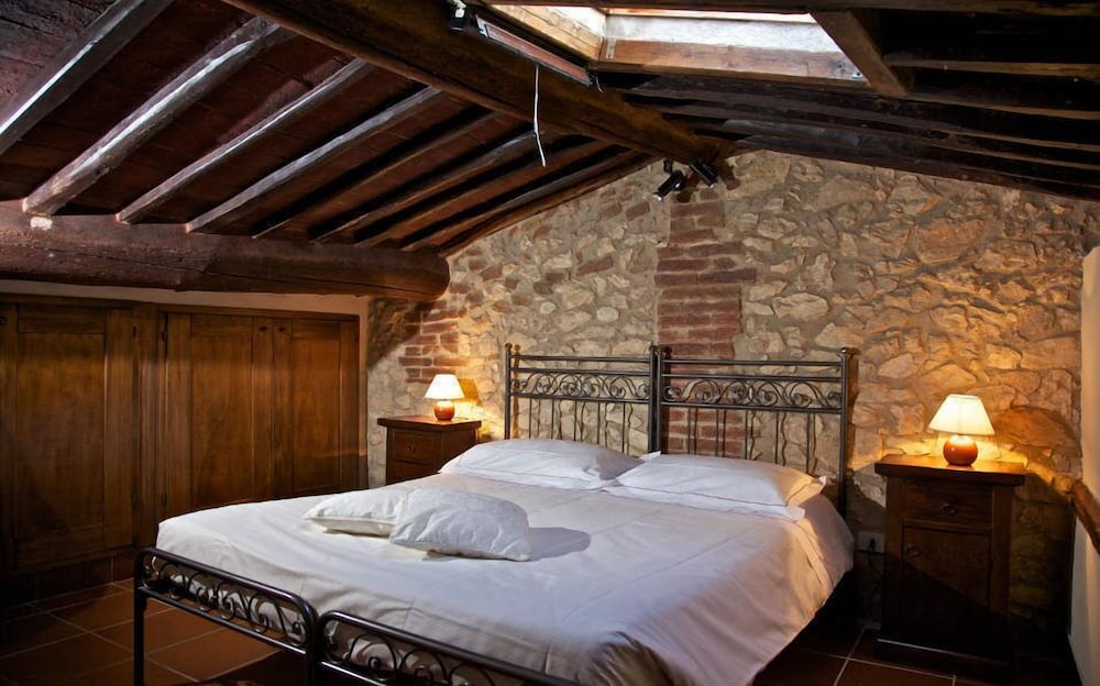 Residence Borgo Il Poggiaccio 44/82