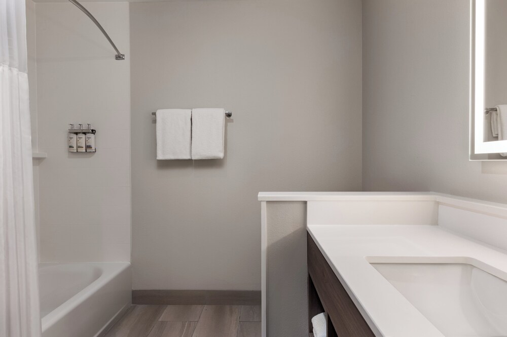 Holiday Inn Express & Suites Westfield Indianapolis by IHG, Westfield 49/50