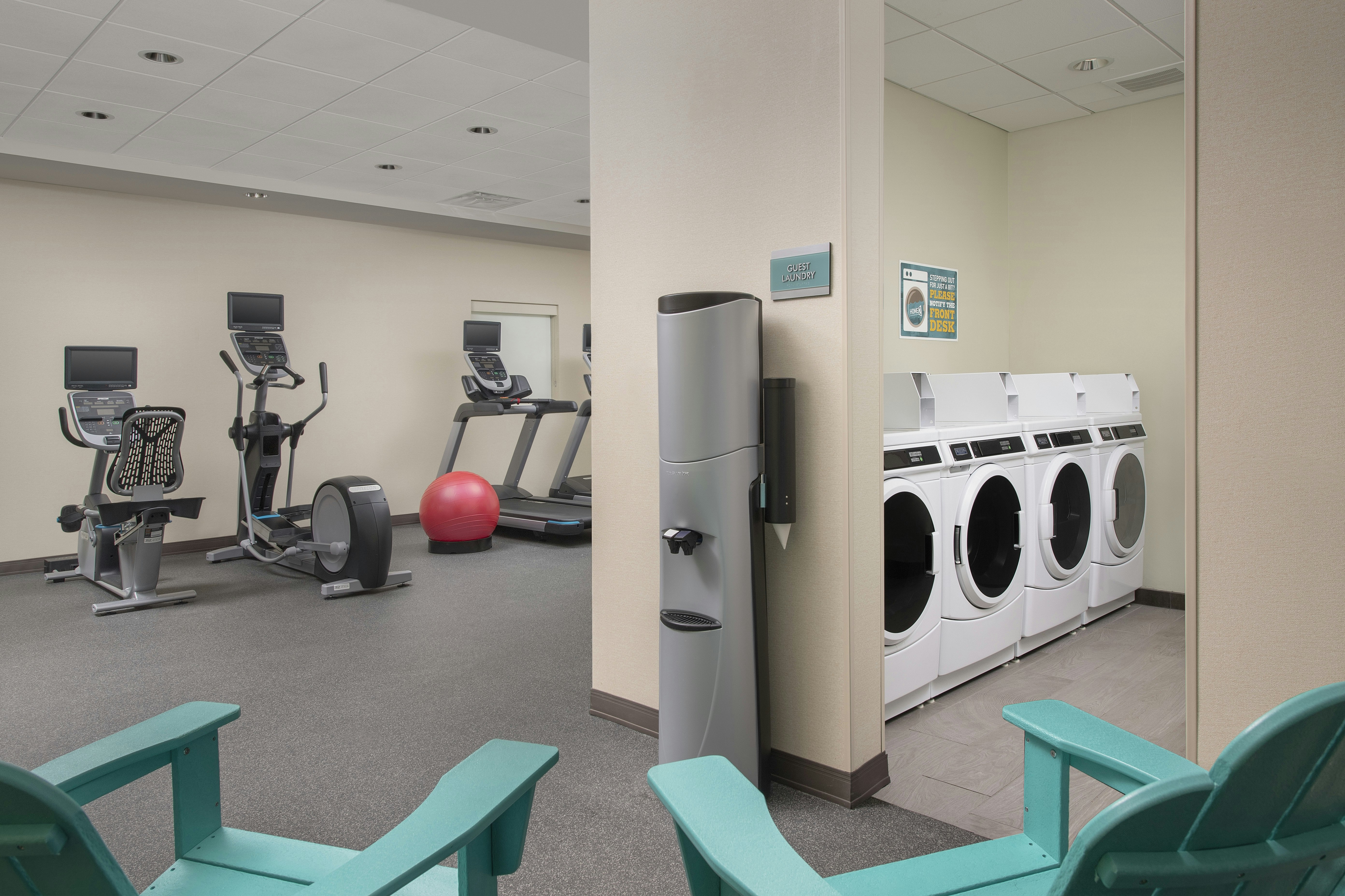 Home2 Suites by Hilton Phoenix Airport South 6/10