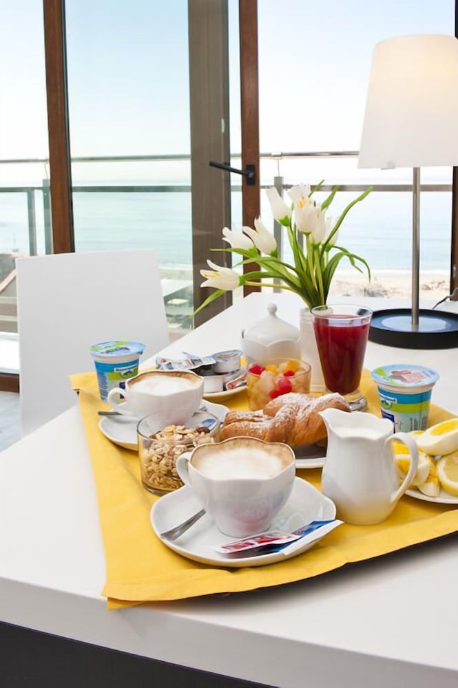 Hotel Rondine 28/38