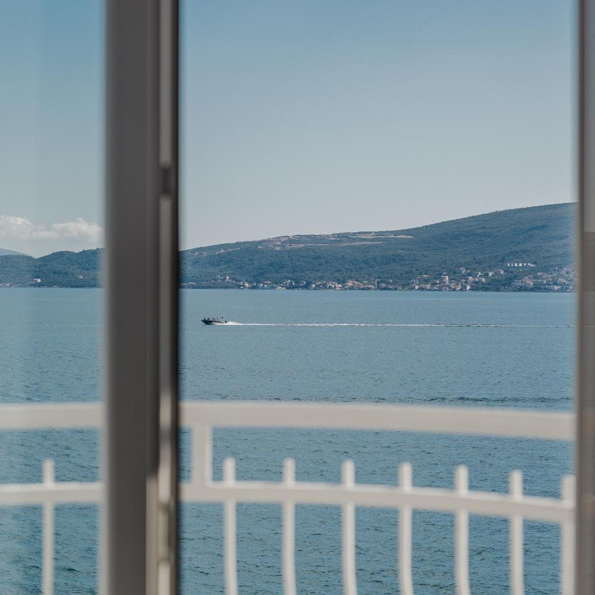 Azzurro Hotel Bijela, Herceg Novi 45/50