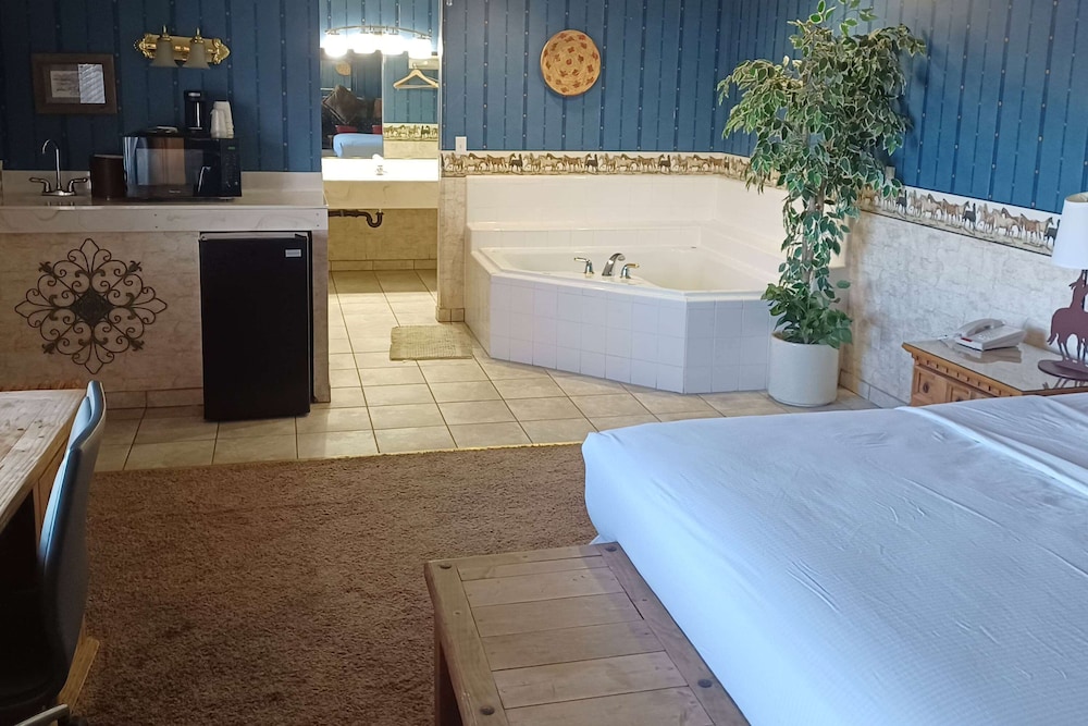 Howard Johnson by Wyndham Springerville 21/50