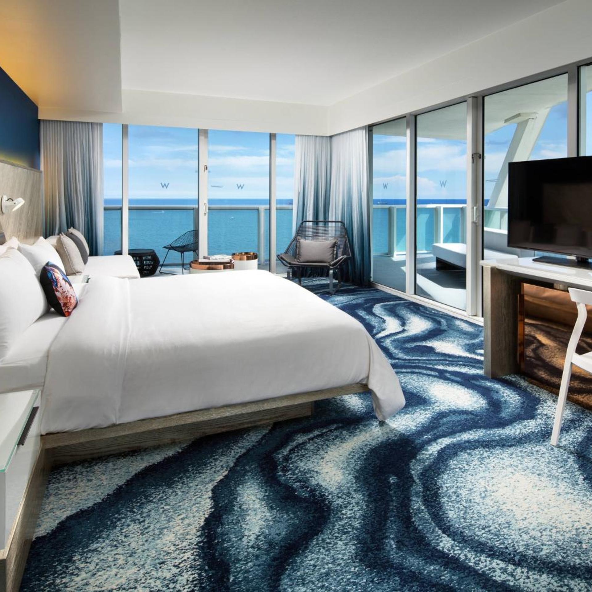 Guest Room, Supreme, Deluxe, King Bed, Ocean Front, Balcony, Corner