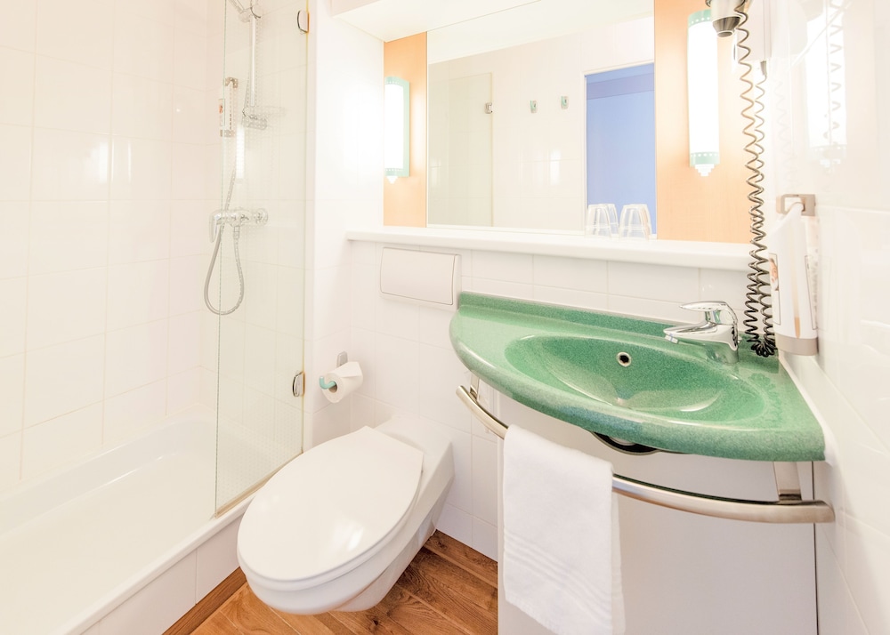 Ibis Paderborn City 64/64