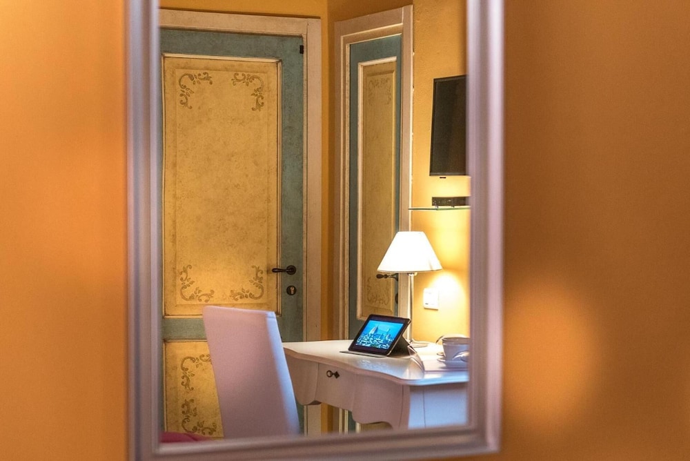 Residenza Conte Di Cavour 29/65