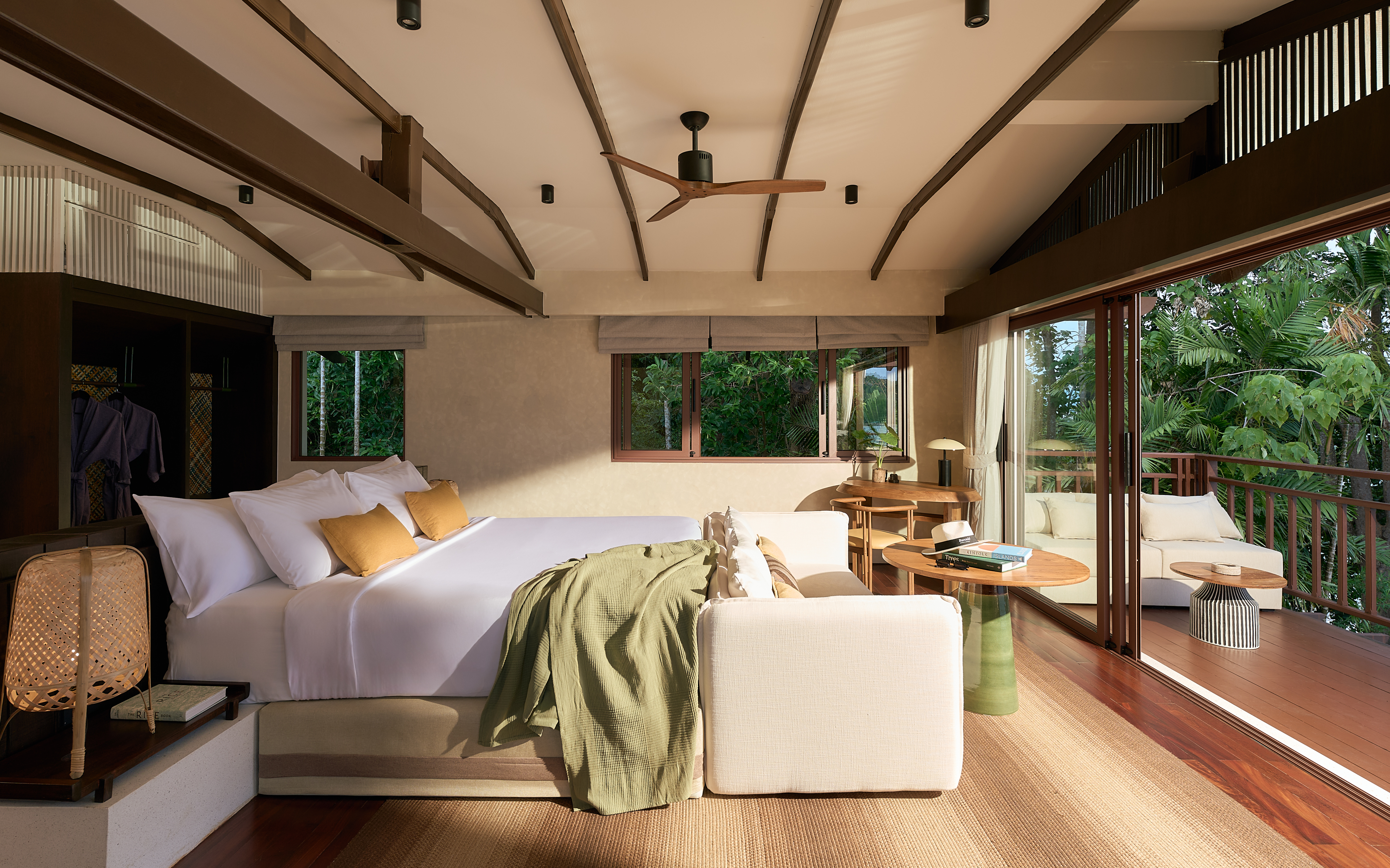 4 Bedrooms, Grand, Pool, Luxury, Villa, Beach Front، Barcelo Coconut Island 8/9