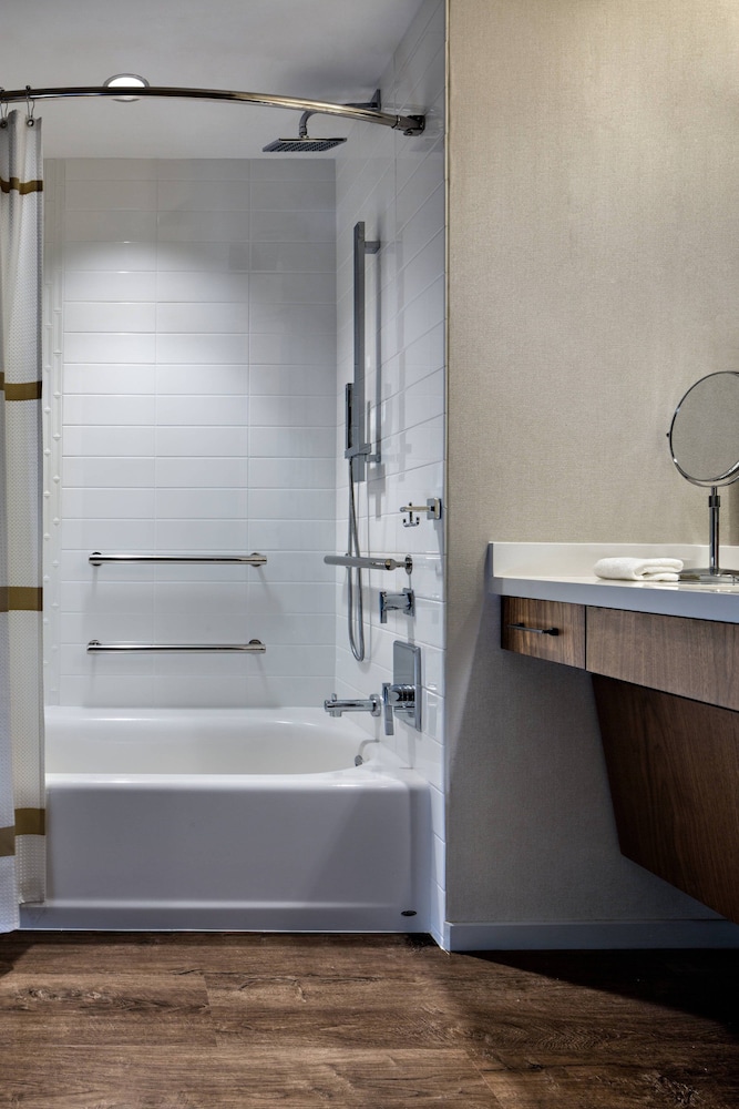 Houston Cityplace Marriott At Springwoods Village 18/65